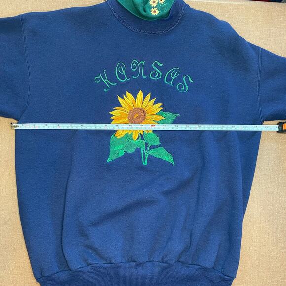 Vintage 90s Kansas Embroidered Sunflower Turtleneck Sweatshirt Grandma Nana L - Picture 6 of 7
